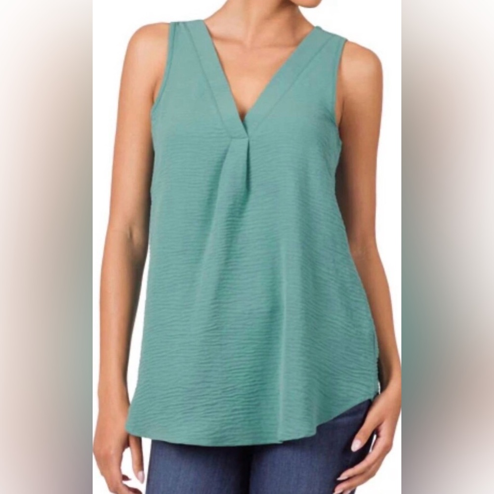 Zenana Outfitters Teal Tank Top